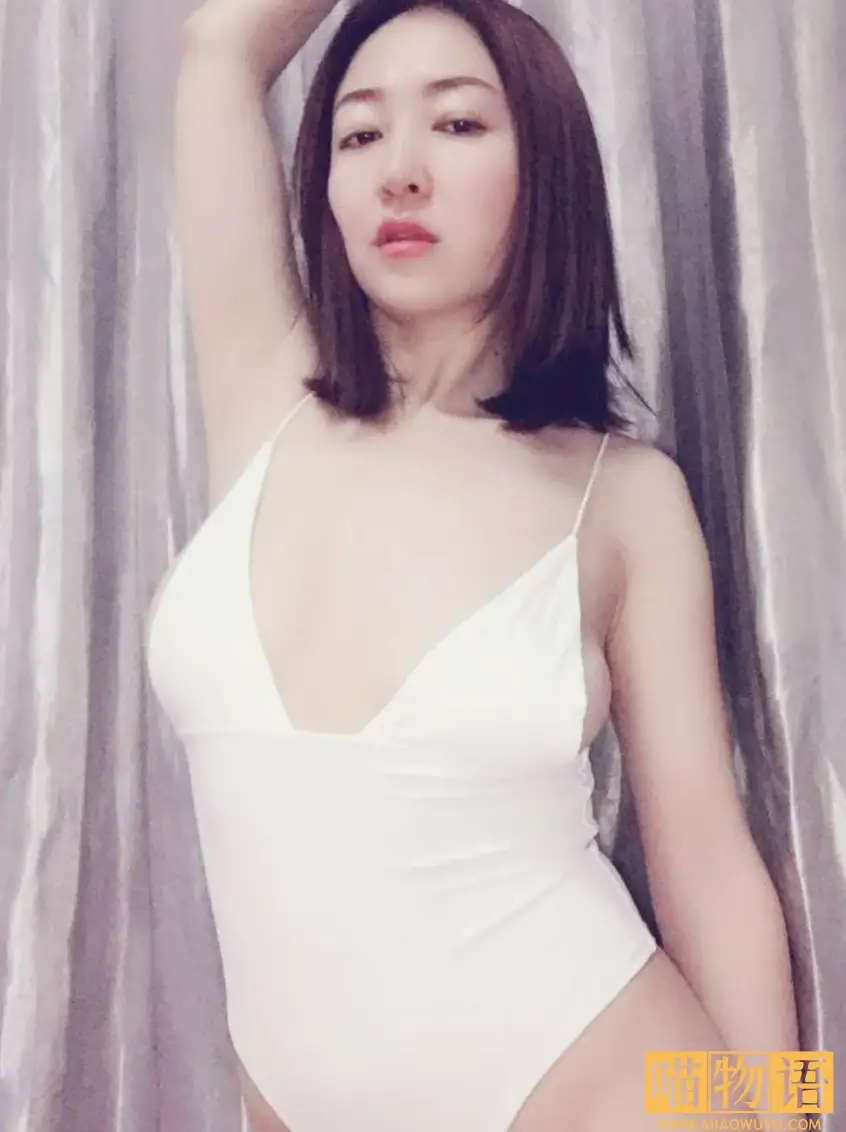 多肉的何老师微密圈写真 (5)