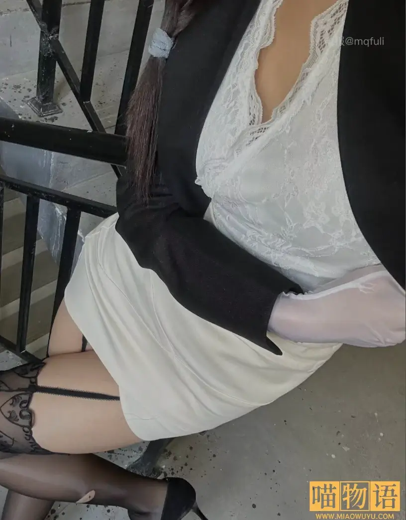 小杏仁微密圈写真 (5)