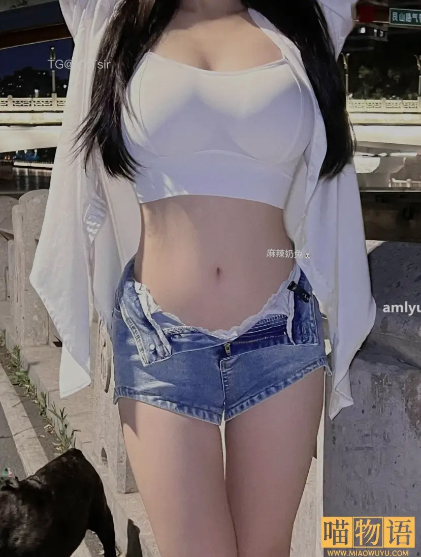 麻辣奶兔微密圈写真 (2)